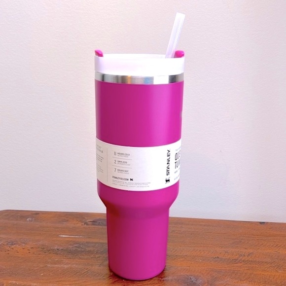 Stanley • 40 oz. Stainless Steel Adventure Pink - Picture 7 of 9